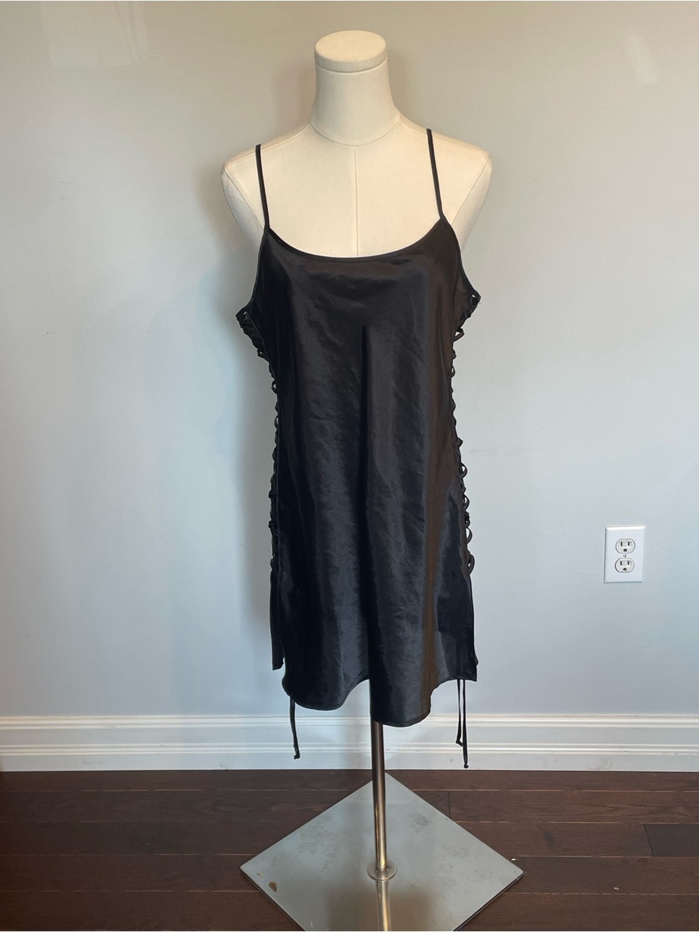 La Vie En Rose Black Satin Slip Y2K